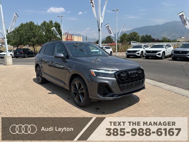 2025 Audi Q7 Premium Plus