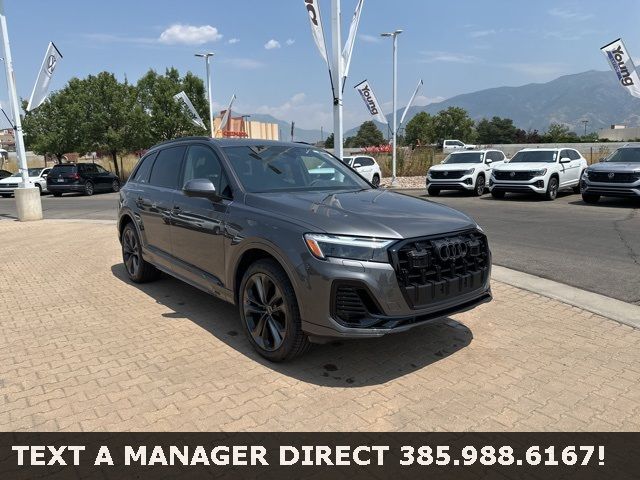 2025 Audi Q7 Premium Plus