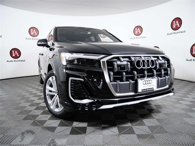 2025 Audi Q7 Premium Plus