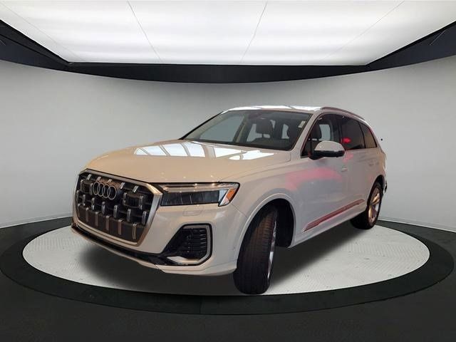 2025 Audi Q7 Premium Plus