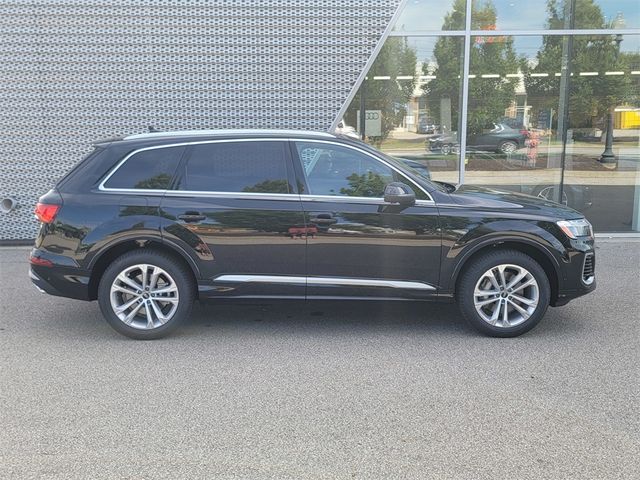 2025 Audi Q7 Premium Plus