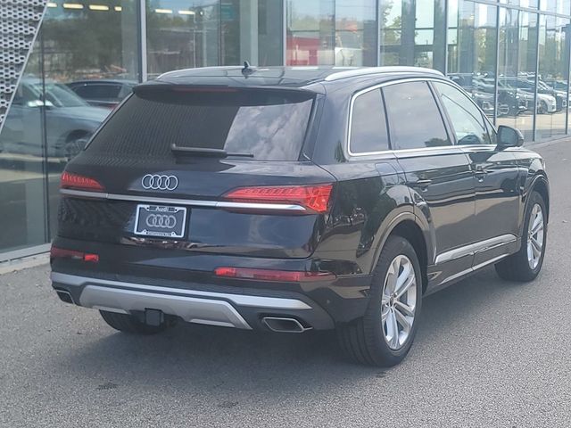 2025 Audi Q7 Premium Plus