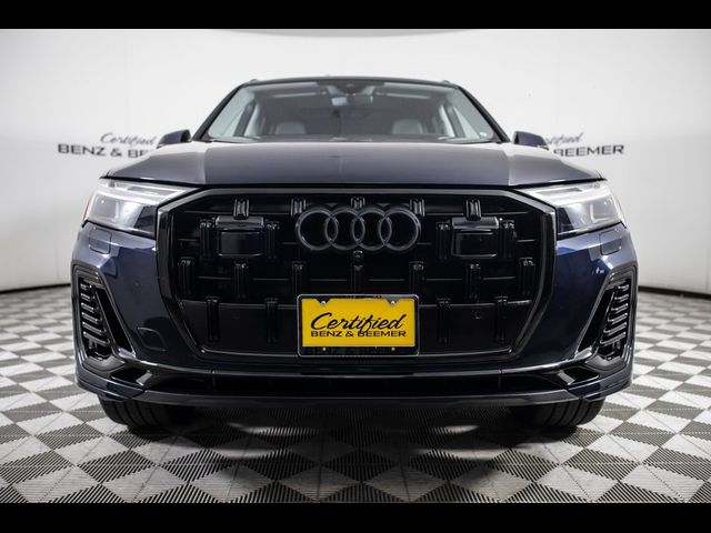 2025 Audi Q7 Premium Plus