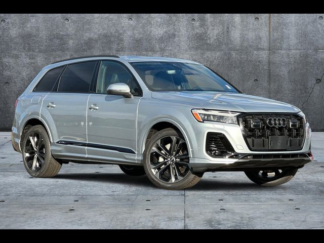 2025 Audi Q7 Premium Plus