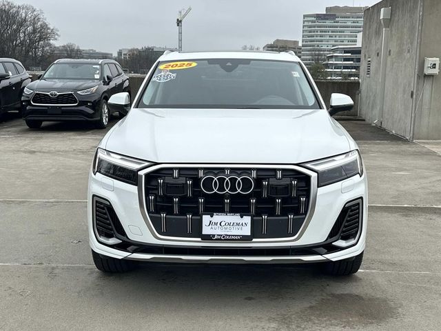 2025 Audi Q7 Premium Plus