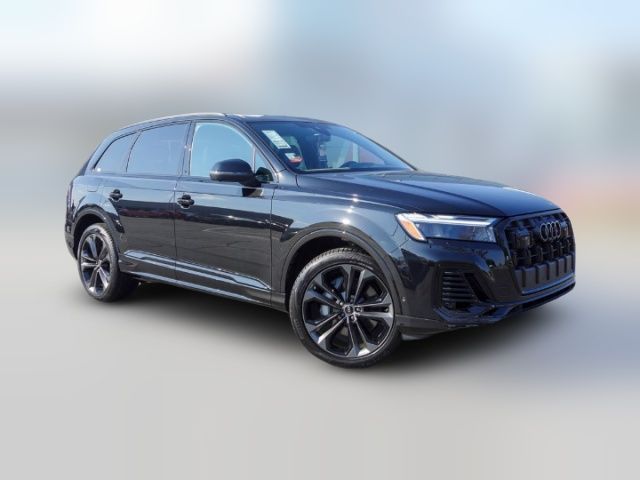 2025 Audi Q7 Premium Plus