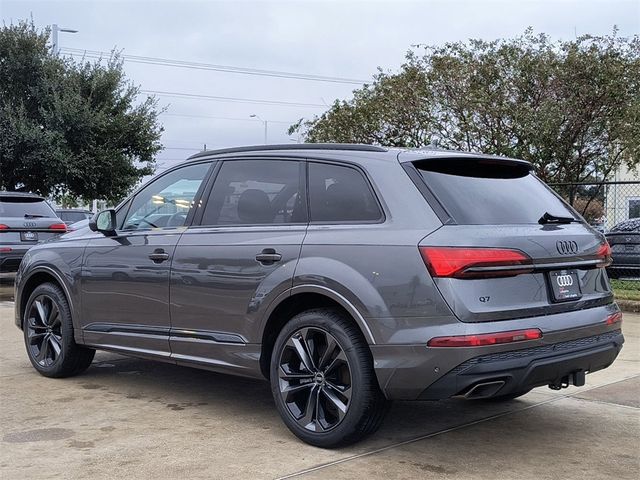 2025 Audi Q7 Premium Plus