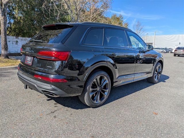 2025 Audi Q7 Premium Plus