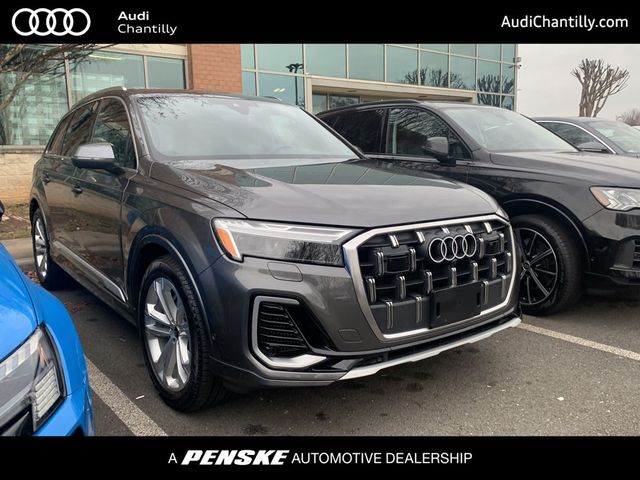 2025 Audi Q7 Premium Plus