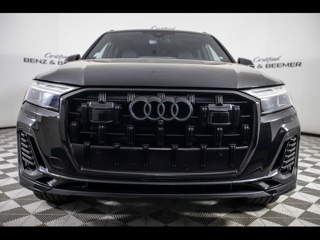2025 Audi Q7 Premium Plus