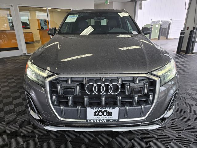 2025 Audi Q7 Premium Plus