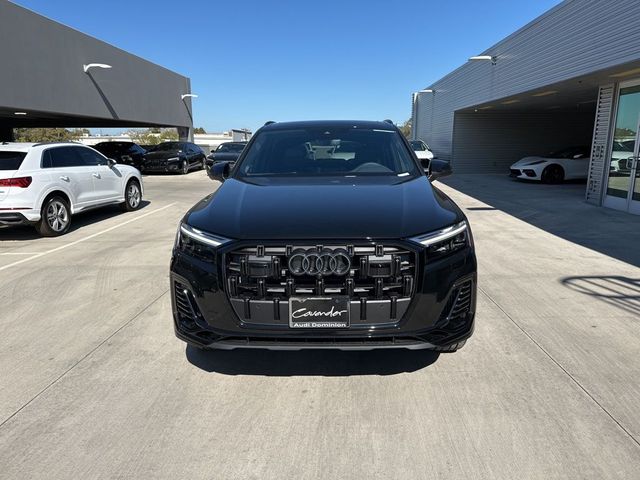 2025 Audi Q7 Premium Plus