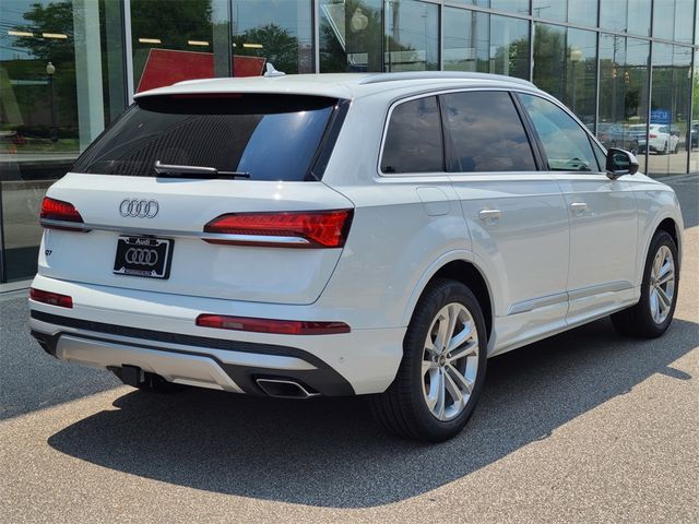 2025 Audi Q7 Premium Plus