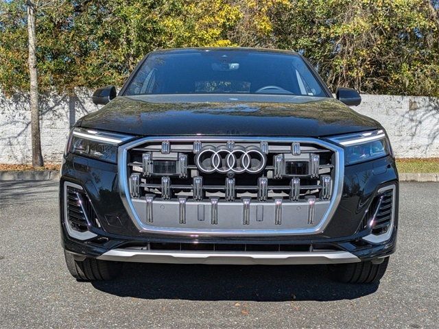2025 Audi Q7 Premium Plus