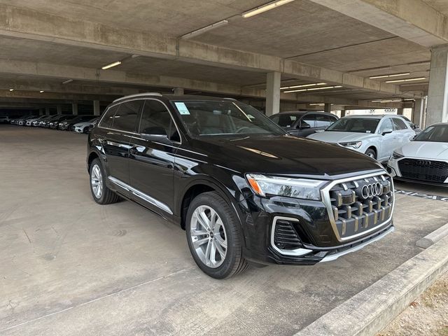 2025 Audi Q7 Premium Plus