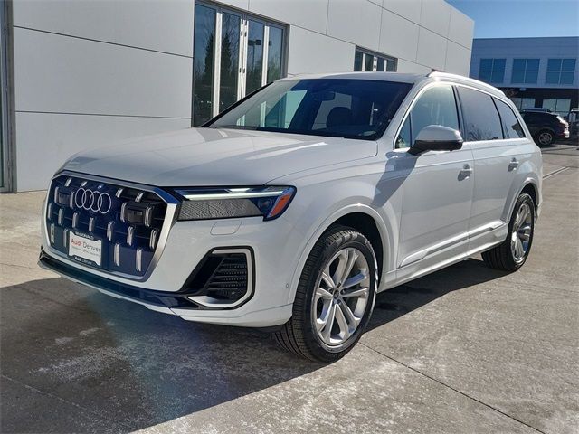 2025 Audi Q7 Premium Plus