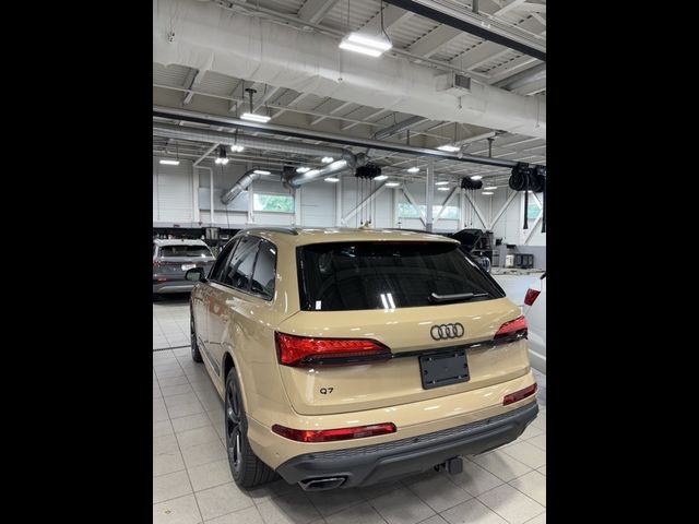 2025 Audi Q7 Premium Plus