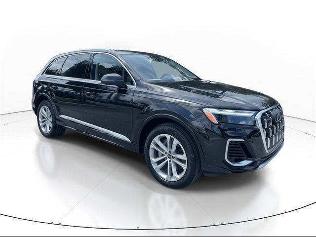 2025 Audi Q7 Premium Plus