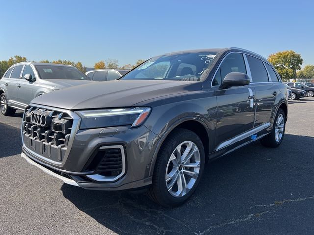 2025 Audi Q7 Premium Plus