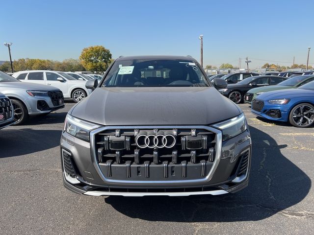 2025 Audi Q7 Premium Plus