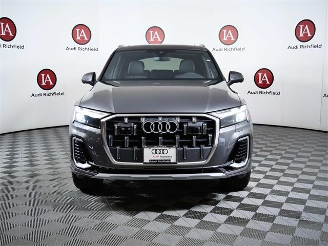 2025 Audi Q7 Premium Plus