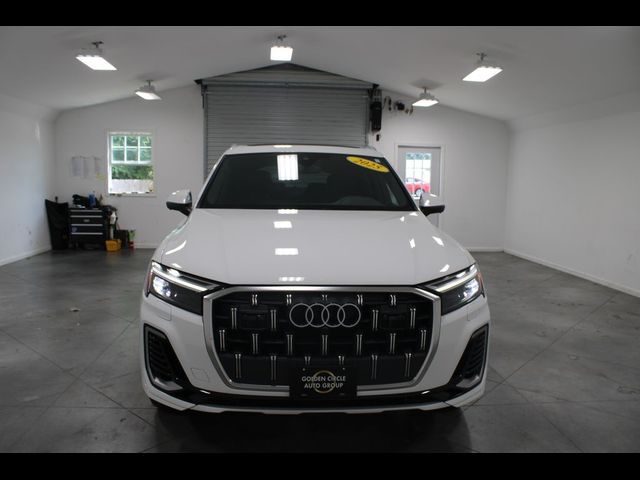 2025 Audi Q7 Premium Plus