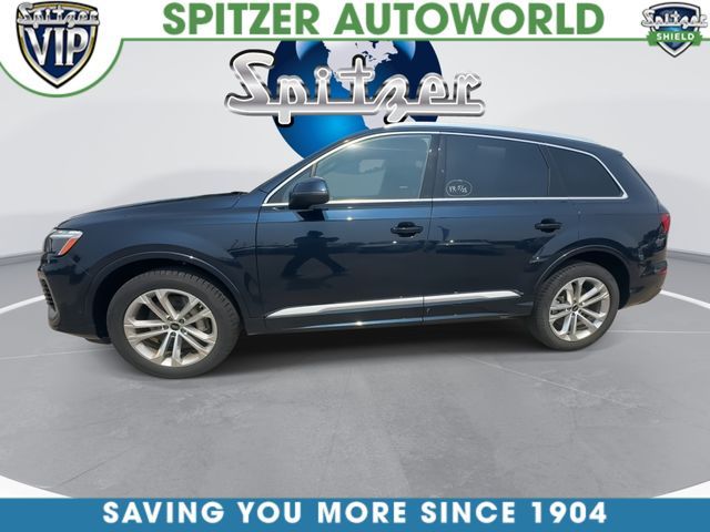 2025 Audi Q7 Premium Plus