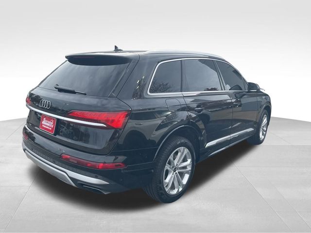 2025 Audi Q7 Premium Plus