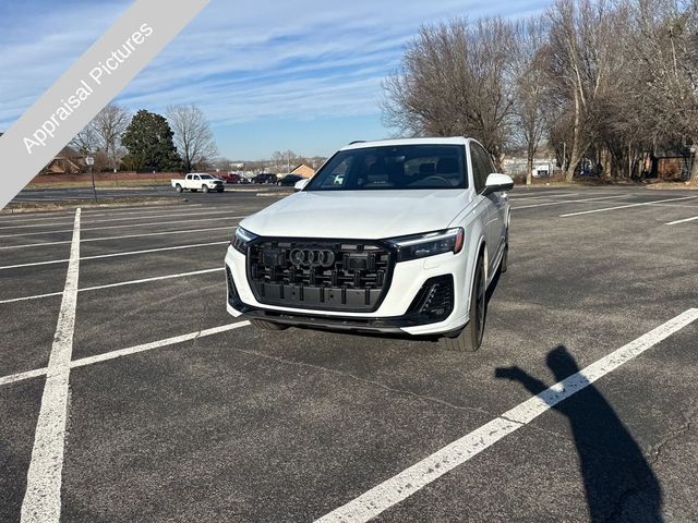 2025 Audi Q7 Premium Plus