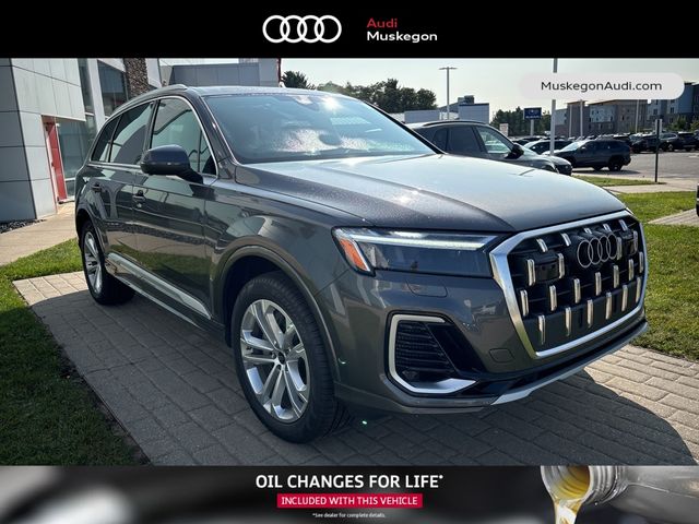 2025 Audi Q7 Premium Plus