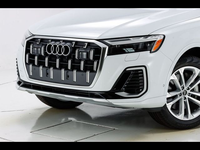 2025 Audi Q7 Premium Plus