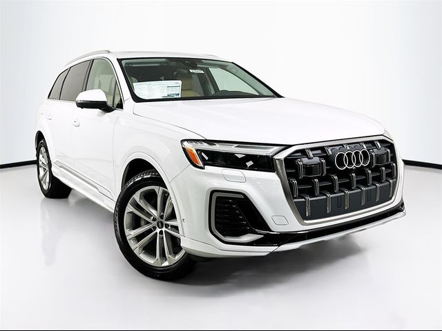 2025 Audi Q7 Premium Plus