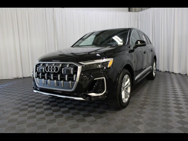 2025 Audi Q7 Premium Plus