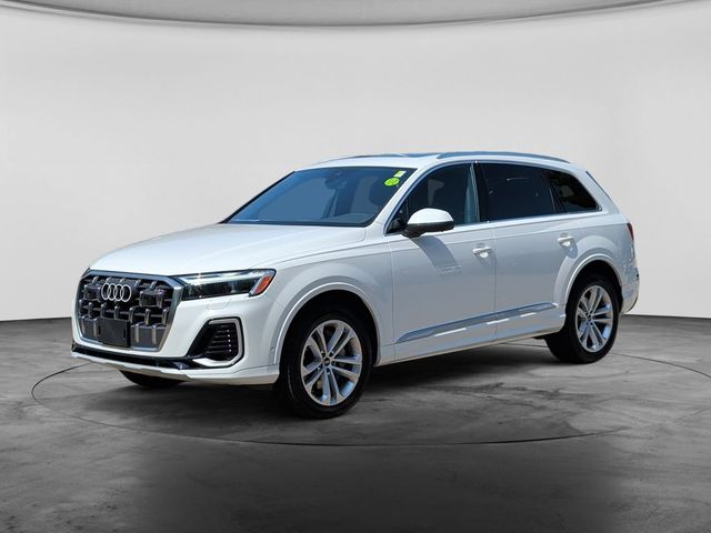 2025 Audi Q7 Premium Plus