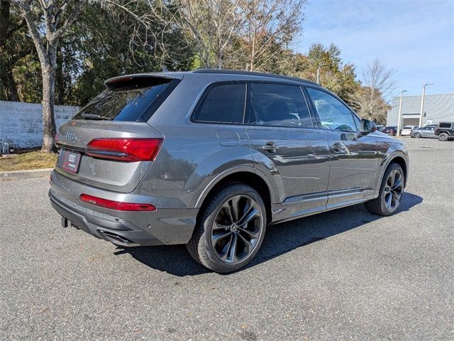 2025 Audi Q7 Premium Plus