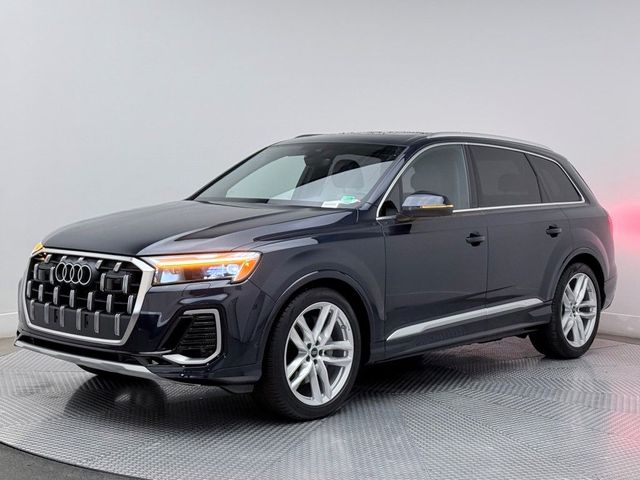 2025 Audi Q7 Premium Plus