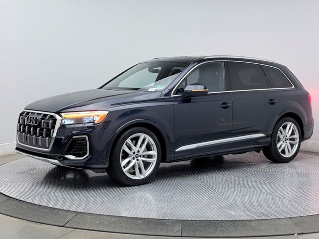 2025 Audi Q7 Premium Plus