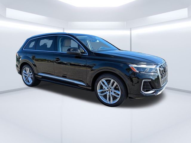 2025 Audi Q7 Premium Plus