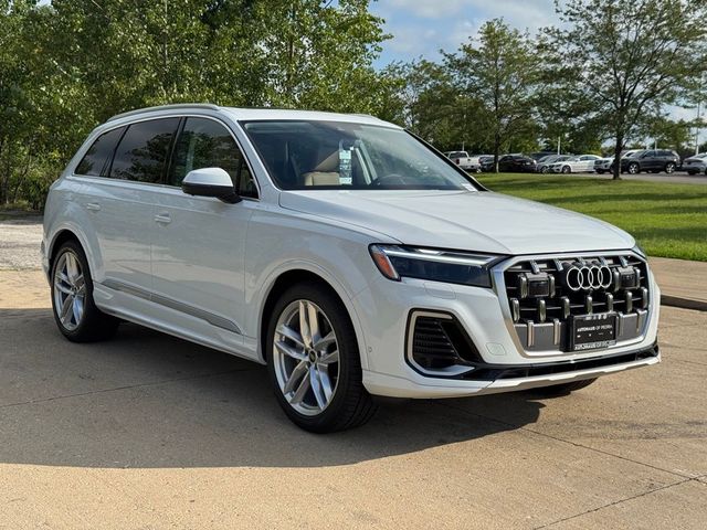 2025 Audi Q7 Premium Plus