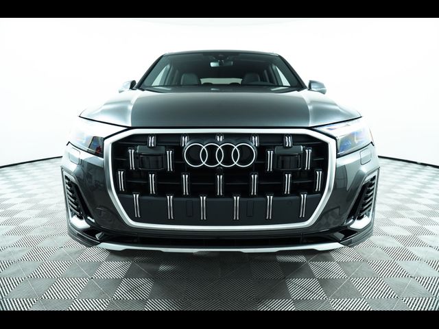 2025 Audi Q7 Premium Plus