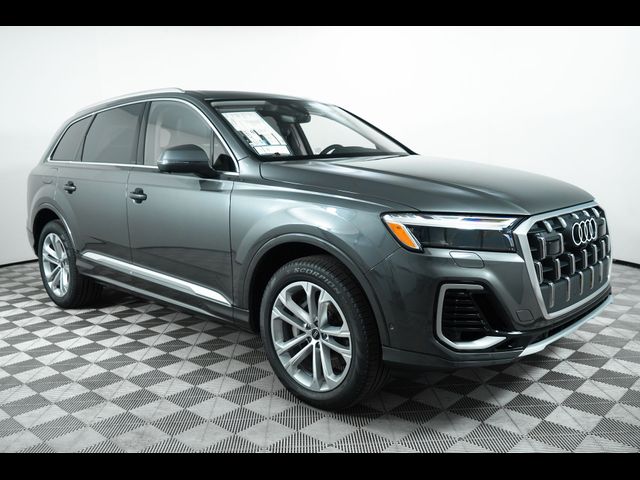 2025 Audi Q7 Premium Plus