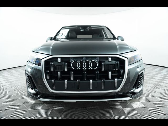 2025 Audi Q7 Premium Plus