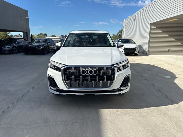 2025 Audi Q7 Premium Plus