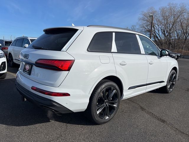 2025 Audi Q7 Premium Plus