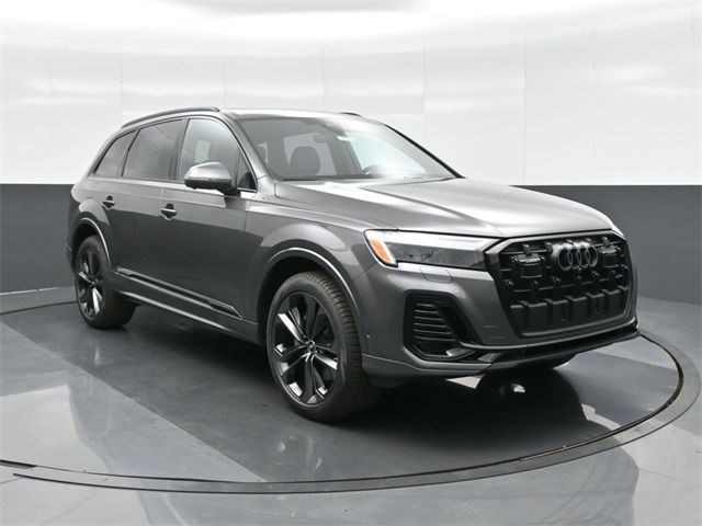 2025 Audi Q7 Premium Plus