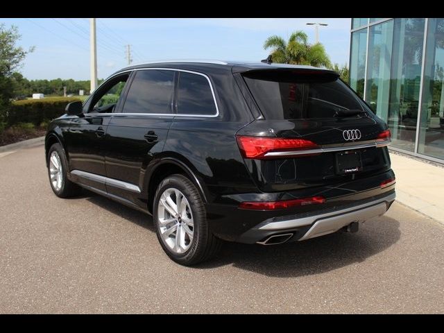 2025 Audi Q7 Premium Plus