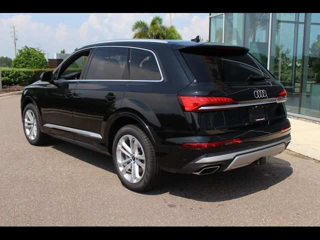 2025 Audi Q7 Premium Plus