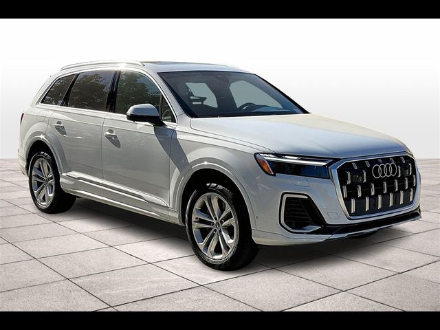 2025 Audi Q7 Premium Plus