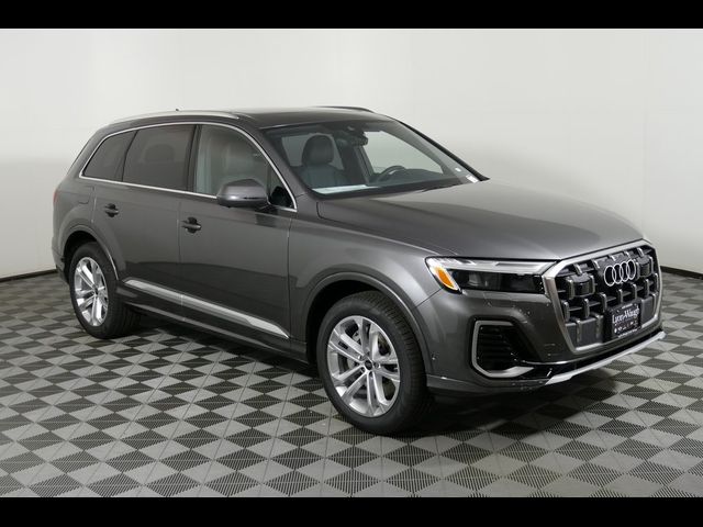 2025 Audi Q7 Premium Plus