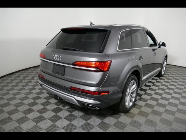 2025 Audi Q7 Premium Plus